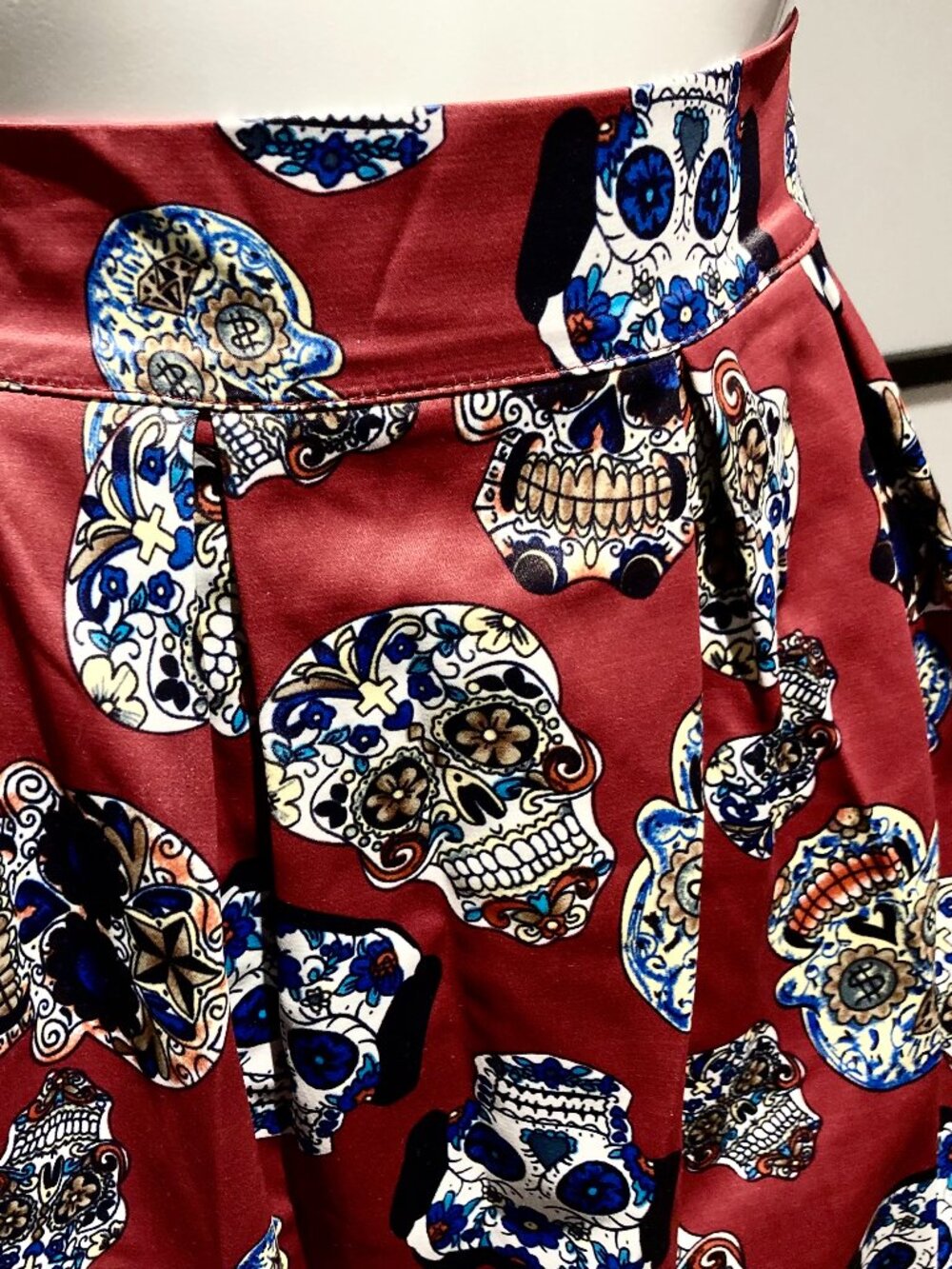 Hide & Seek Calavera Sugar Skulls High-Waist A-Line Skirt with Pockets